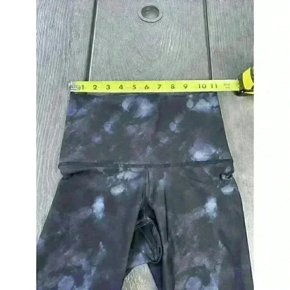 Old Navy Womens Powersoft Extra High Rise Galaxy Leggings Hidden Pocket Sz XS - Picture 5 of 10